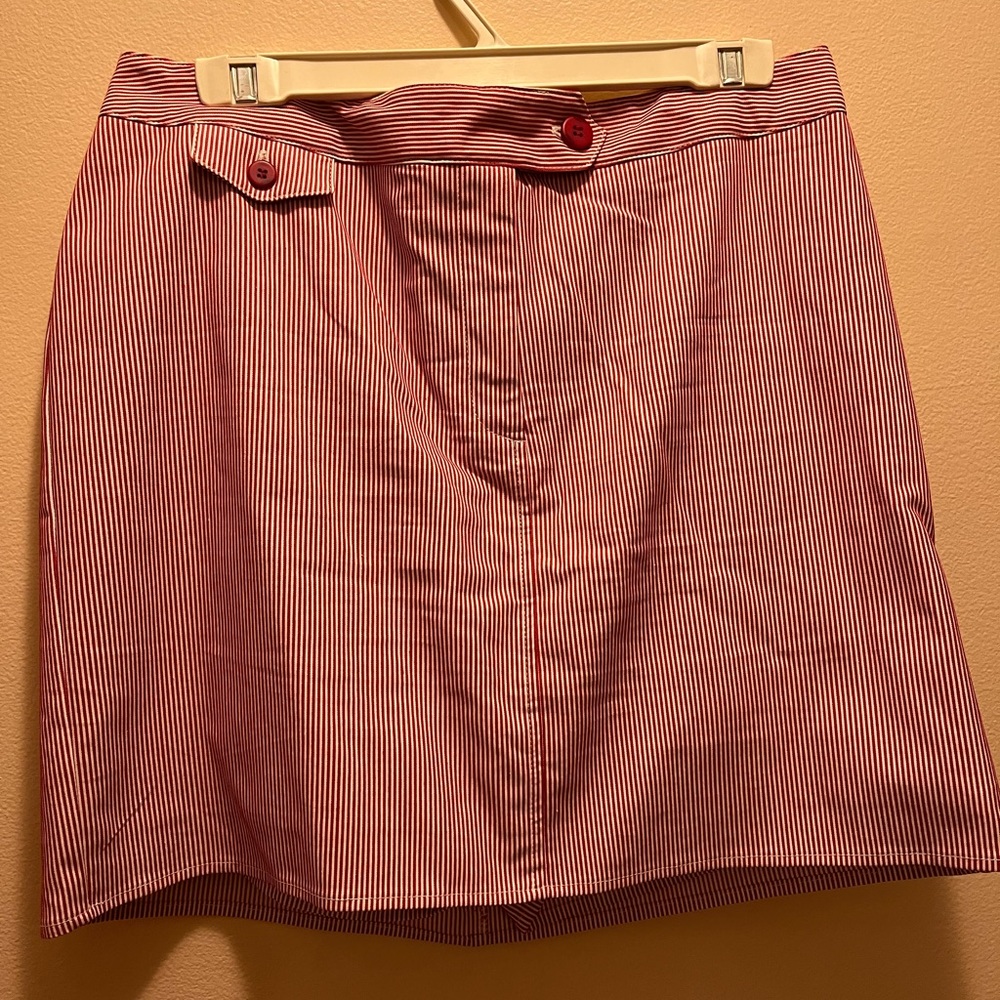 Ladies skirt
